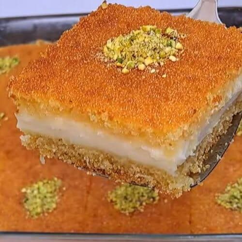 بسبوسة بالقشطة